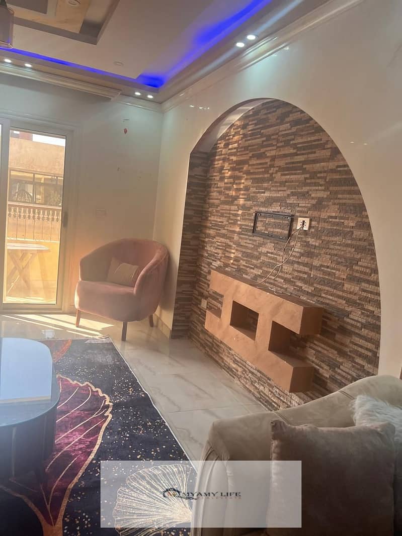 Furnished apartment for rent in Hadayek El Ahram with appliances and air conditioning, very special location. - Ansicht 3