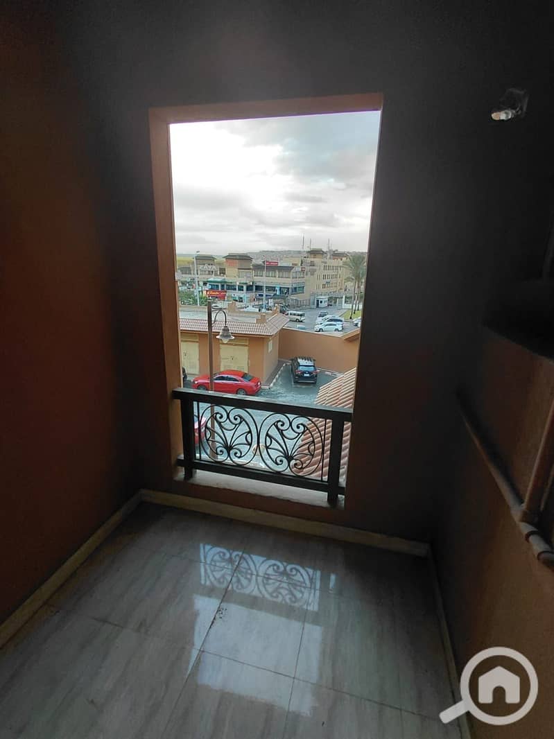 Apartment for rent in Green 3 compound, Sheikh Zayed, with kitchen and air conditioning. - Więcej