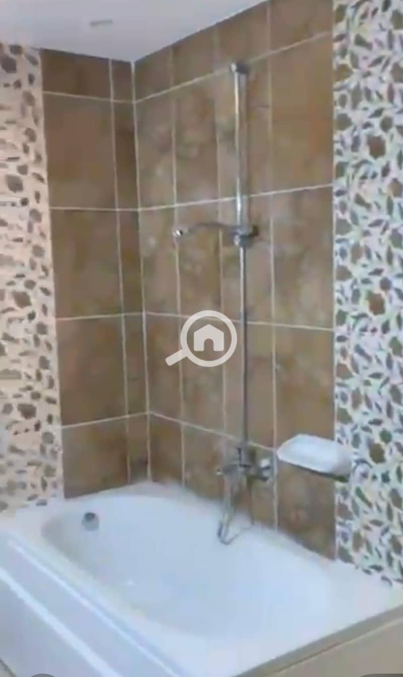 For sale in Dar Misr Al Qarnafel, First Settlement, 150m² apartment with garden view, ground floor, ultra super lux – pohled 5