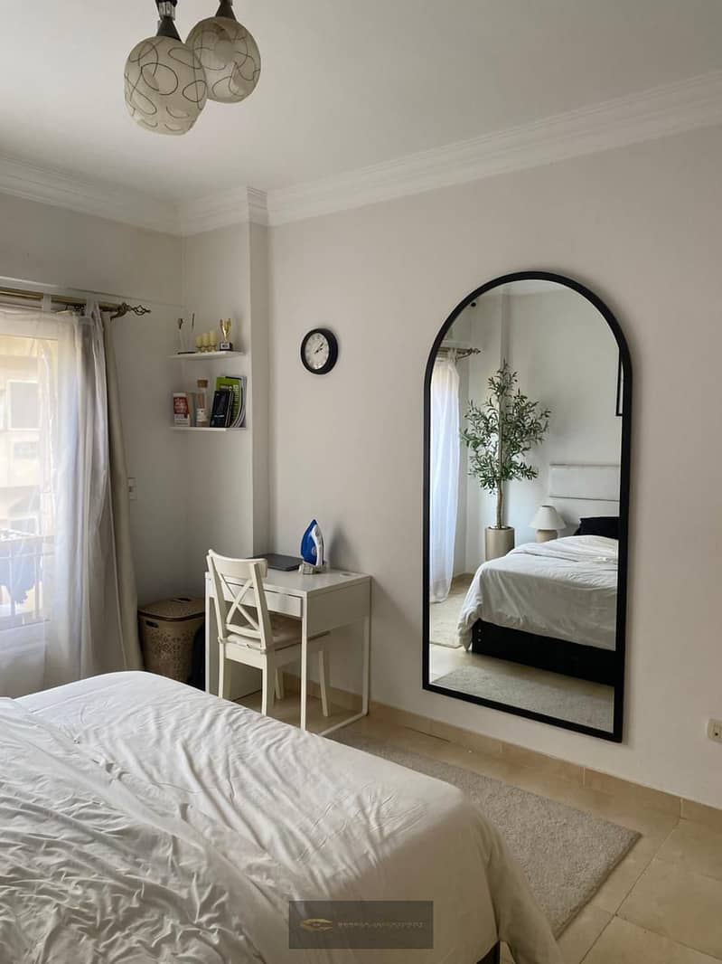 Furnished apartment for rent in Sheikh Zayed - 105m - two rooms - prime location near universities and Arkan. - Więcej