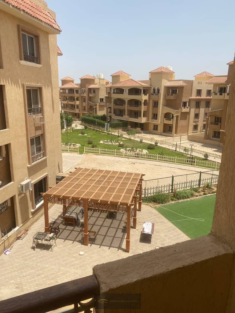 Apartment for rent in El Khamayel Compound – Sheikh Zayed. Area: 165 sq m. 3 bedrooms, 3 bathrooms. Floor: First - Widok 2