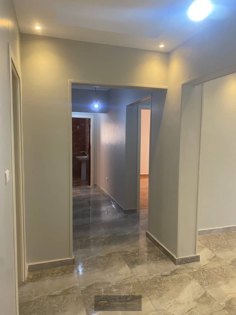 Apartment for rent in El Khamayel Compound – Sheikh Zayed. Area: 165 sq m. 3 bedrooms, 3 bathrooms. Floor: First - Widok 3