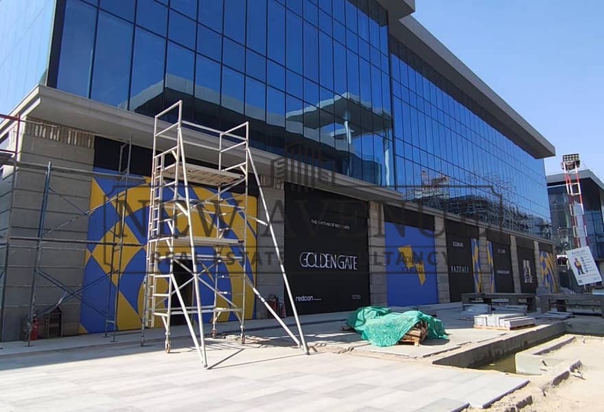 Commercial retail for sale with avery prime location at golden gate - Więcej