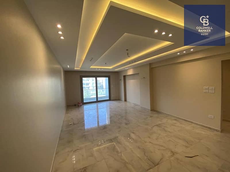 With just a 5% down payment, invest and live in the heart of the New Administrative Capital at launch prices with Alcazar Company, next to La Vista. - Widok 2