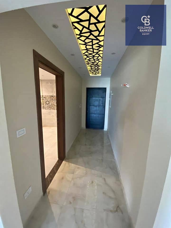 With just a 5% down payment, invest and live in the heart of the New Administrative Capital at launch prices with Alcazar Company, next to La Vista. - Widok 6