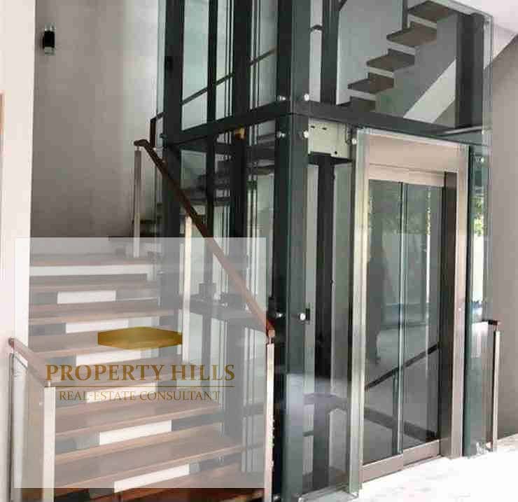 Villa for Sale behind al ahly club with private pool and elevator  Unit Type: twinhouse  Area: 290sqm  Parking: Private parking space   Compound Features:  Prime location just 3 minutes from Al Ahly Club  Modern designs with premi - Ansicht 2