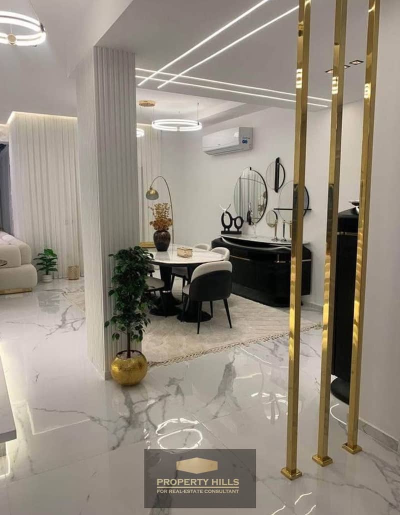 Receive a large independent villa at a bargain price next to Emaar in Sheikh Zayed. - Ansicht 4