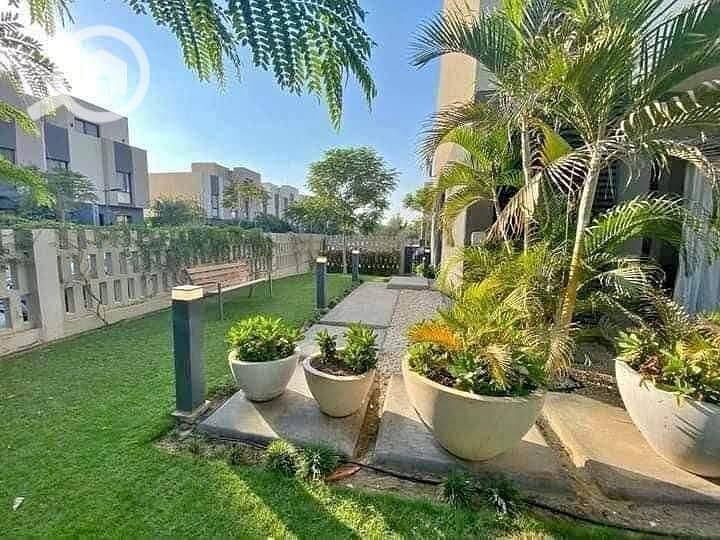 Receive a villa with a huge garden and a view of the dancing fountain in the heart of October – close delivery and an opportunity that won't be repeated. - Widok 3
