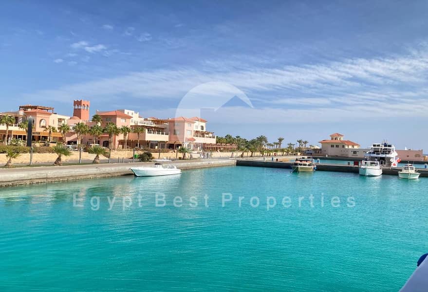 Ready to Move Sea View Chalet in Soma Bay | Fully Finished with ACs in a Luxury Resort Community - Widok 6