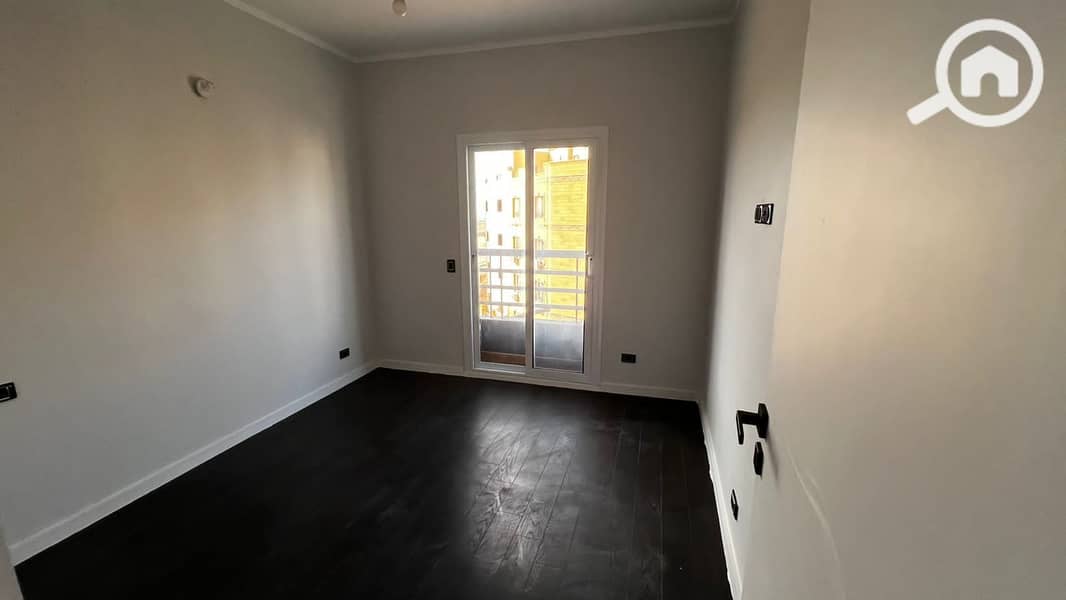 121 sqm apartment for sale in Gardenia Heights 2, finished, front-facing in Al Tagamoa Al Khames - Widok 6