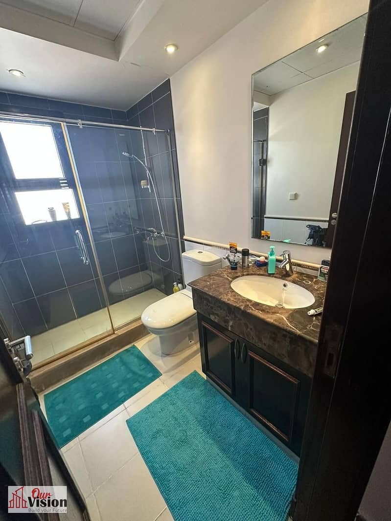 For sale standalone " Almaza bay " Mona hussein ‘s design mock up 542 building 600 land 3 master bedrooms 2 bedrooms 5 bathrooms Driver room Nan – pohled 3
