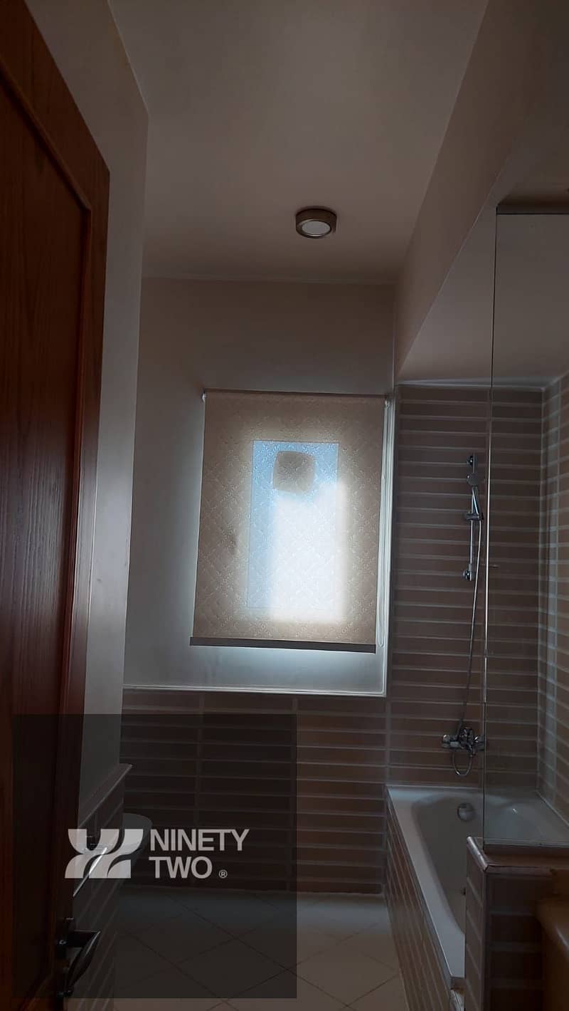 4 1000258867. jpg