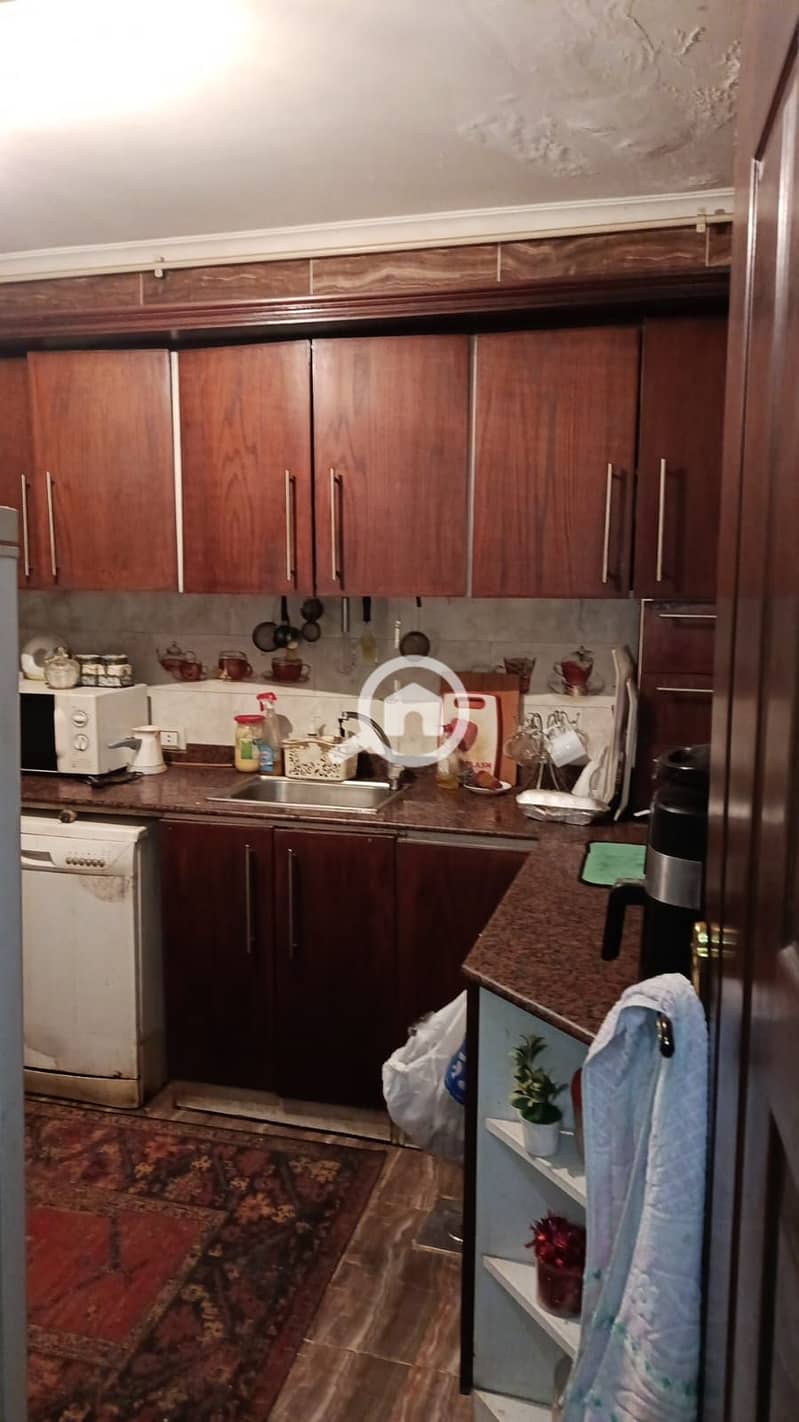 6 13670. jpg