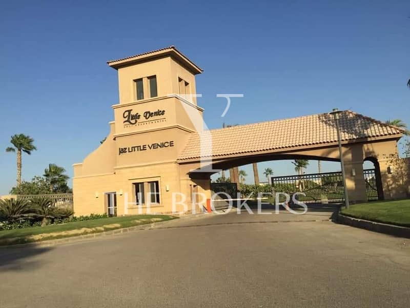 own a fully furnished chalet in one of Ain Sokhna's most prestigious destinations Jaz Little Vinece Perfect for vacation living or investment - Widok 2