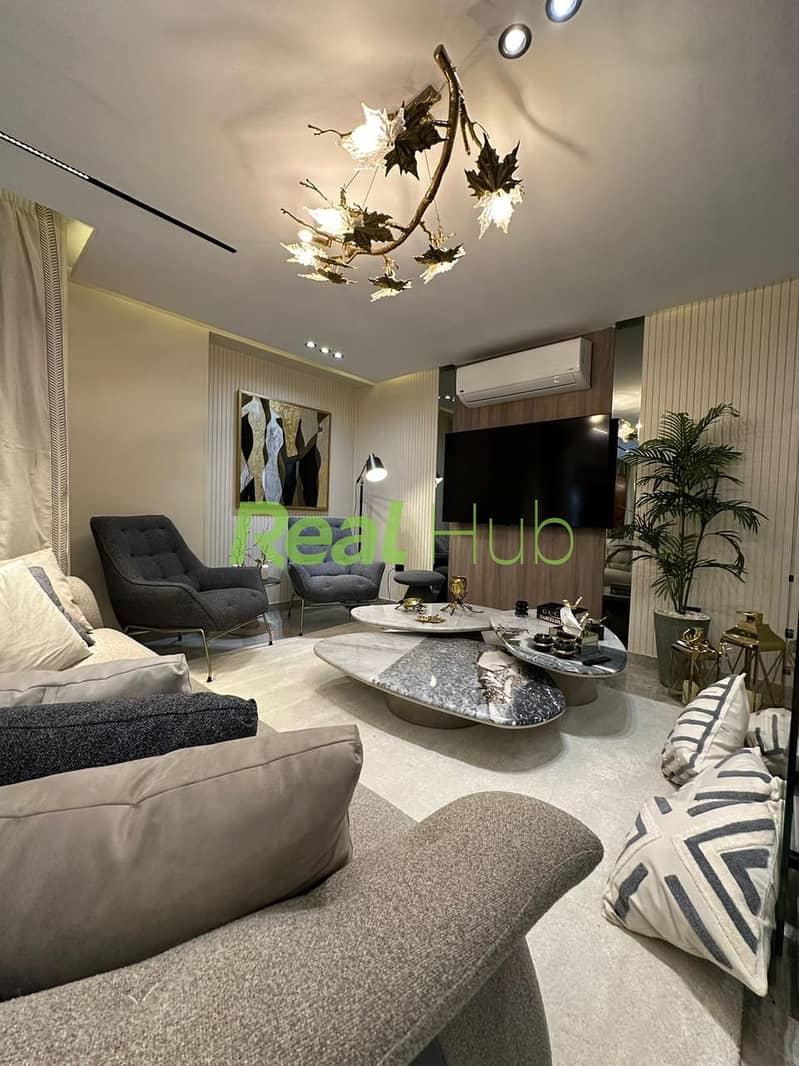 Last ultra-luxury fully furnished apartment in the heart of New Cairo, ready for immediate move-in - Ansicht 5