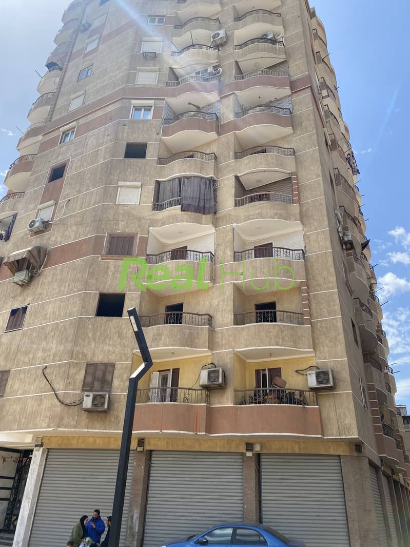 Hot Deal Apartment for Sale in the Heart of Abbassia – Prime Location on Ahmed - Widok 4