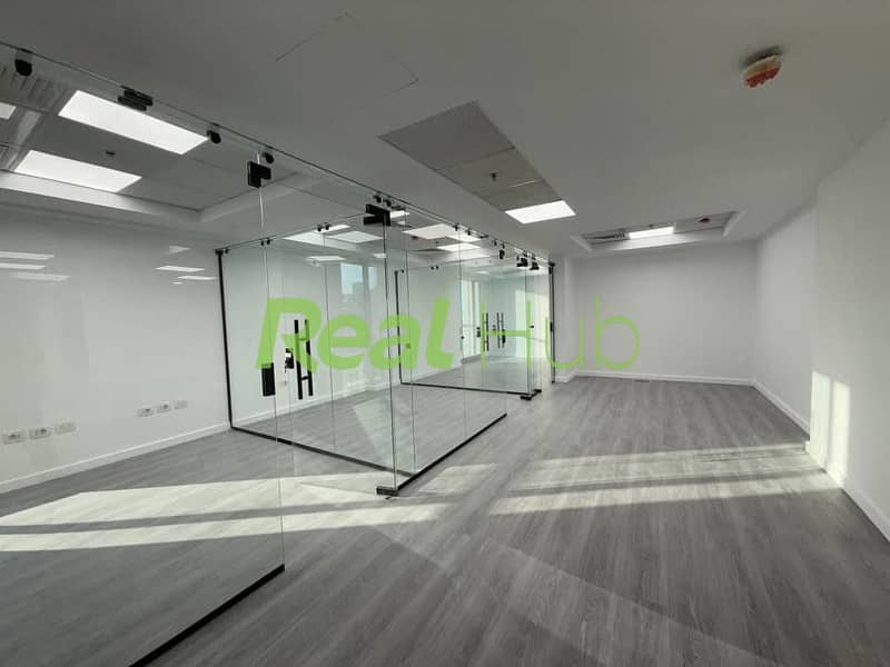 Office for sale with immediate delivery at One Ninety Mall – cash discount available - Vista 5