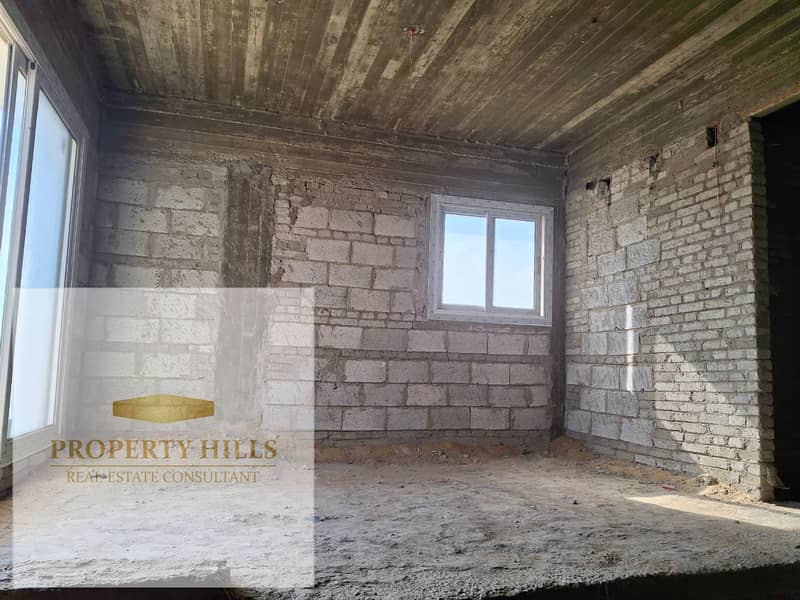 Resale Townhouse Villa 281 sq m in Hyde Park Compound 3 Bedrooms Prime Location Special Price Fifth Settlement near the American University New Cairo - Widok 5