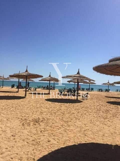 Ready To Move Chalet With Garden In Premium Location With Golf View For Sale In Jaz Little Venice Ain Sokhna - Ansicht 2