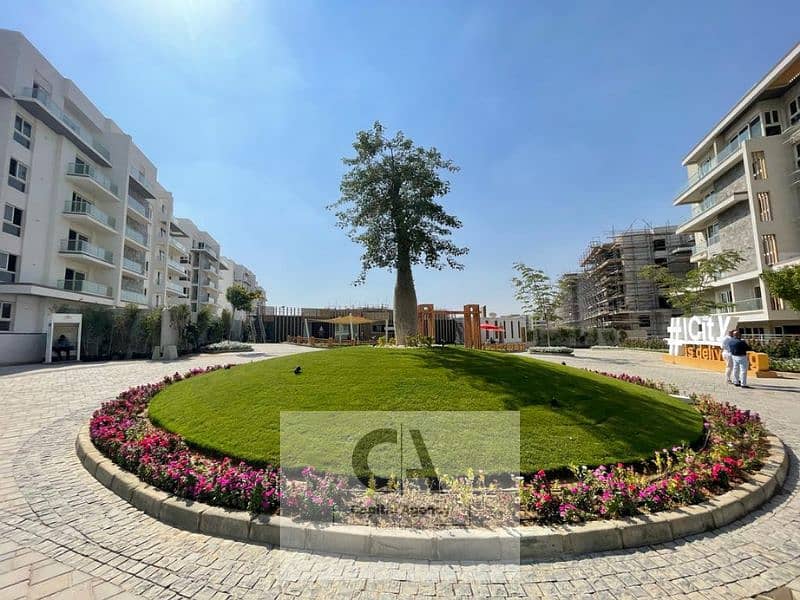 Apartment for sale in the new Mountain View area in the heart of Fifth Settlement ready for Move occupancy directly opposite Hyde Park Compound - Widok 3
