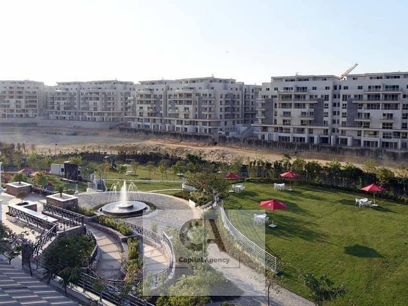 Apartment for sale in the new Mountain View area in the heart of Fifth Settlement ready for Move occupancy directly opposite Hyde Park Compound - Więcej