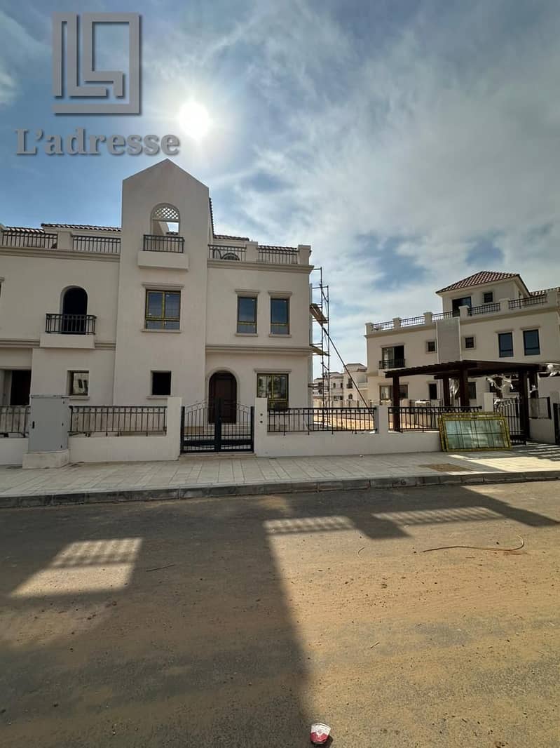 Corner Townhouse for Sale – Celia Compound - Vista 3