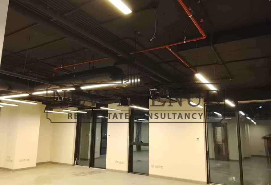 Fully finished office space for sale in New Cairo Prime location at hyde park - Widok 4
