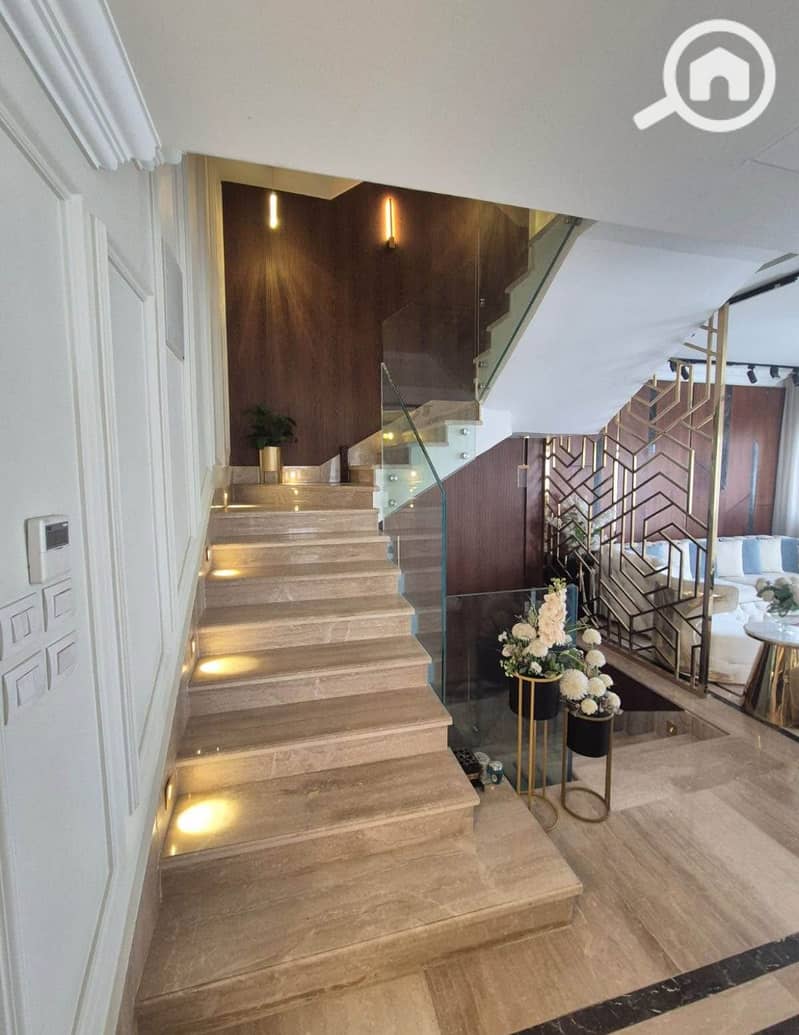 Receive a duplex in Dunes in front of Sphinx Airport – at a bargain price and an open view in Sheikh Zayed. - Widok 4