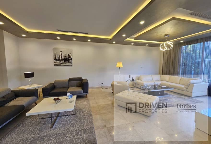 Fully Finished Villa 1000M For Sale Including Kitchen and AC's In Jeera Compound 13th District, Sheikh Zayed, Giza - Widok 2