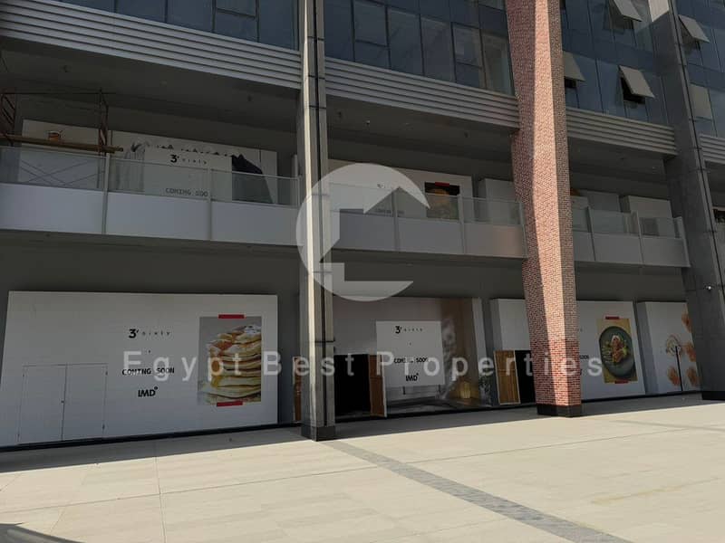 Ground Floor Retail 80m Delivered Prime Location for sale in Three Sixty in New Cairo by LMD - Ansicht 2