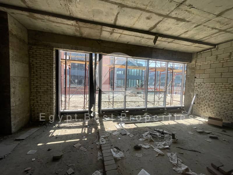 Ground Floor Retail 80m Delivered Prime Location for sale in Three Sixty in New Cairo by LMD - Ansicht 5