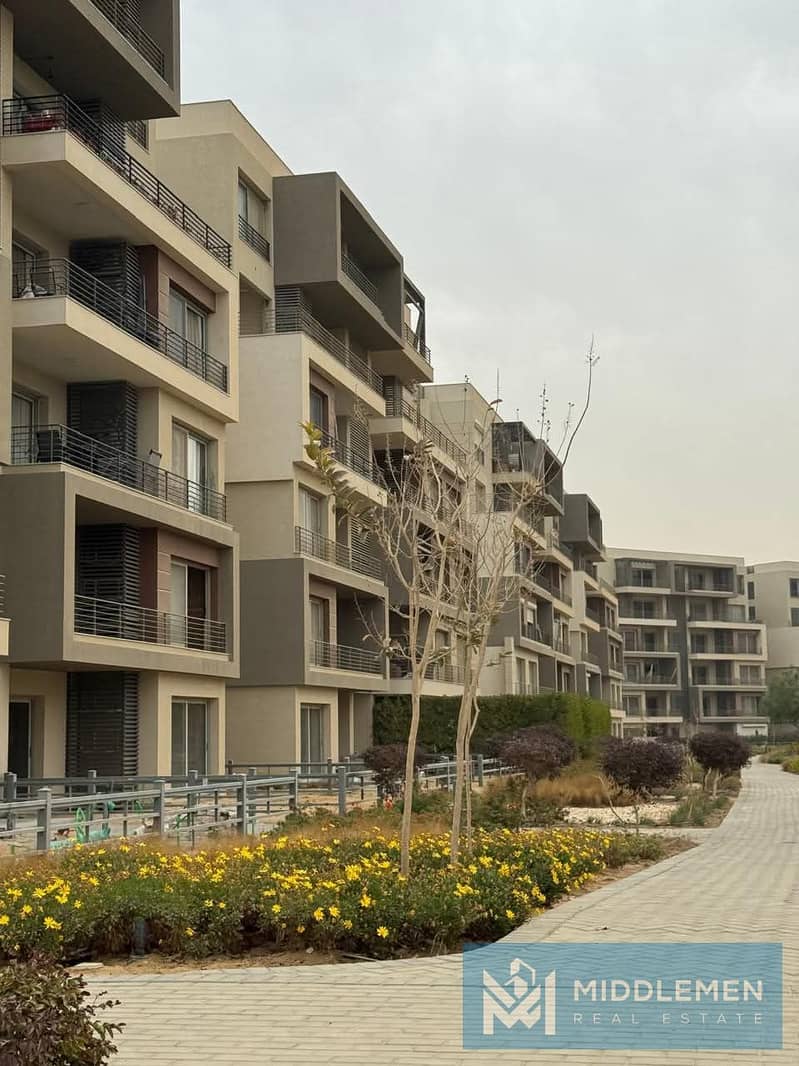 apartment 150m Prime location Ba7ary open view on Landscape Fully Finished Ready to Move palm hills capital gardens new cairo - Widok 3