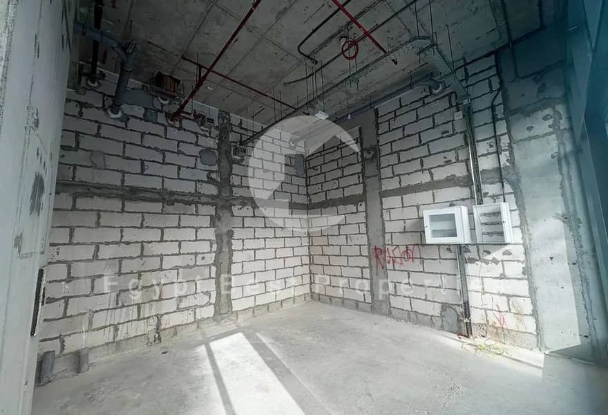 Commercial Shop 99m for Rent Direct on south 90th for Rent in Vogue Mall - Ansicht 5