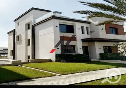 5 Bedroom Townhouse for Sale in New Cairo, Cairo - COVer. jpeg