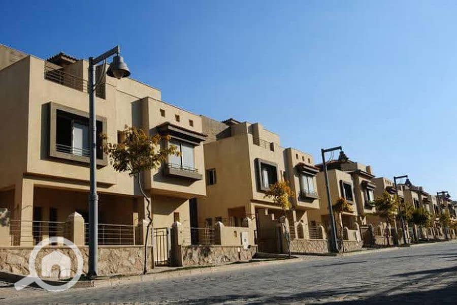 Family house with a view on green space in Bamboo next to The Crown and New Giza and near Arkan Plaza Sheikh zayed - Ansicht 3
