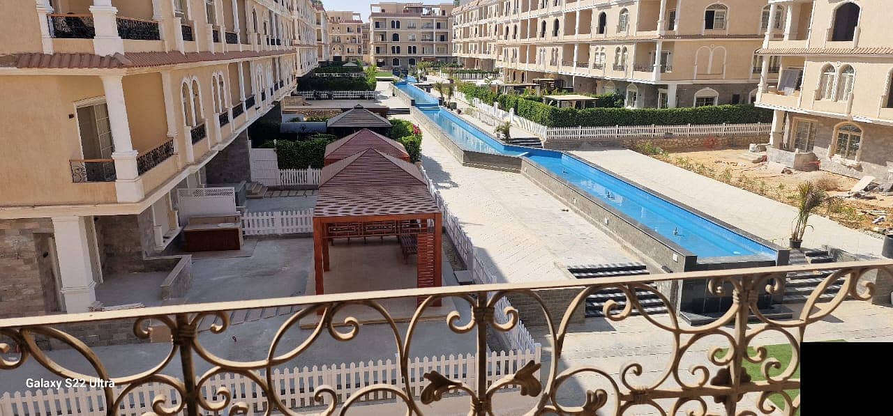 اى فيلا بسعر لقطة للبيع بكمبوند مميز فى التوسعات الشمالية - أكتوبر - Widok 3