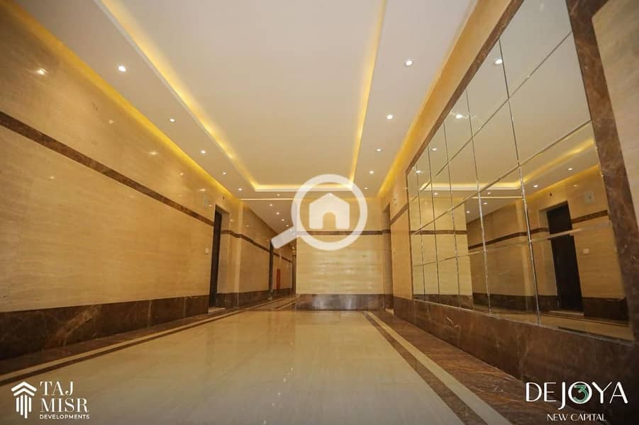 Apartment for sale, immediate occupancy, with the best view in the capital, overlooking the Green River and the tourist promenade. - Ansicht 4