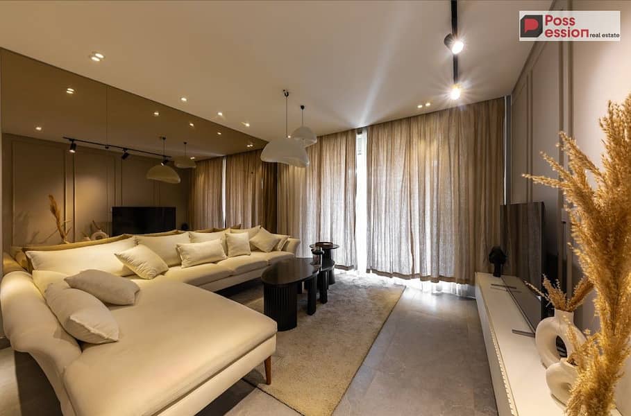 Ground floor apartment with a garden, area 275 m, 3 rooms, immediate delivery, for sale in installments in El Patio Casa Compound, El Shorouk, in fron - Ansicht 3