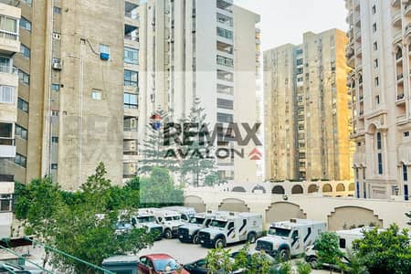شقة 3 غرف نوم للايجار في رشدي، الإسكندرية - 1. jpg