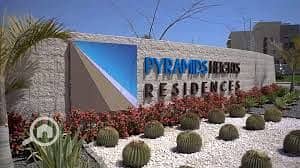 10 Pyramids Heights 10. jpg