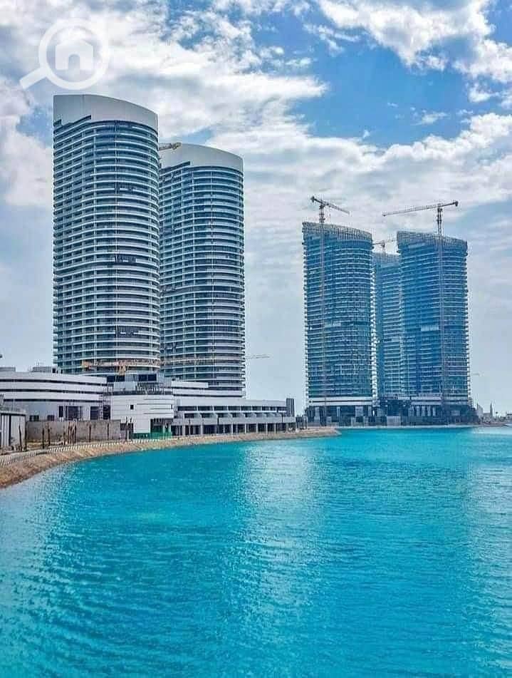 Apartment for sale, ready for immediate occupancy, fully finished, with a sea view in New Alamein Towers, North Coast, New Alamein City - Widok 5