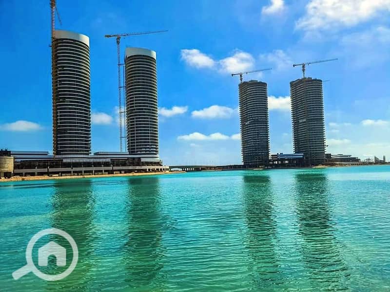 Apartment for sale, ready for immediate occupancy, fully finished, with a sea view in New Alamein Towers, North Coast, New Alamein City - Widok 6