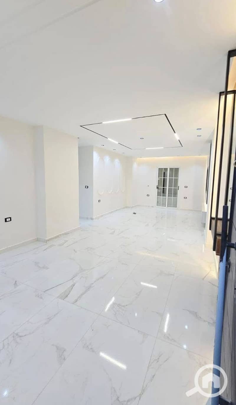 At lowest down payment in the market own your apartment with down payment 112,500 EGP in Compound Park Sight New Capital - Więcej