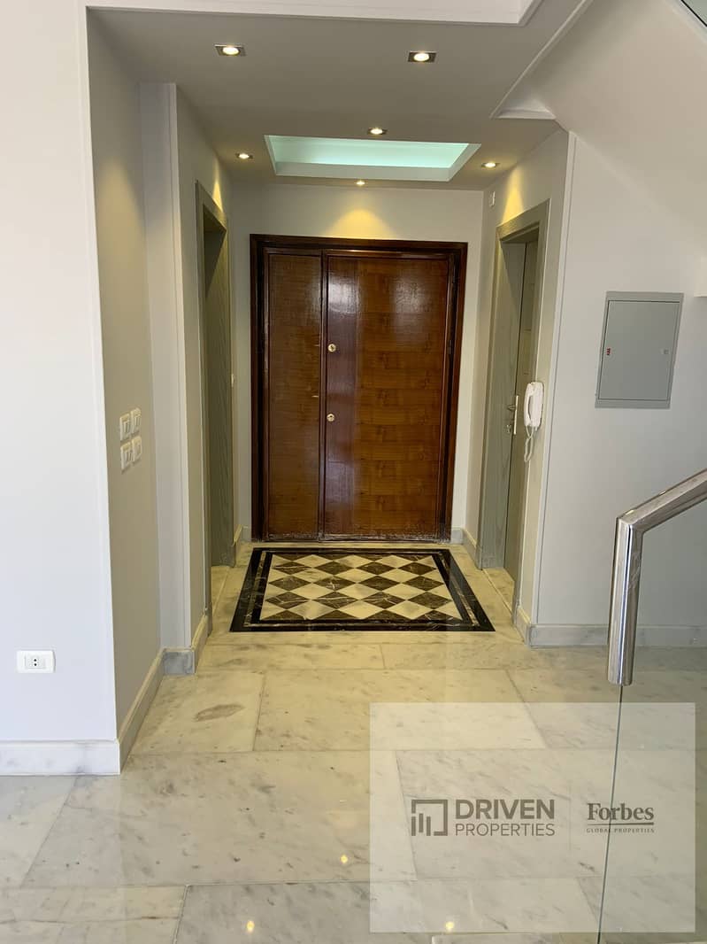 Ready To Move Fully Finished Twin House For Rent With Kitchen and AC's In Patio El Zahraa Compound Sheikh Zayed Giza - Ansicht 4