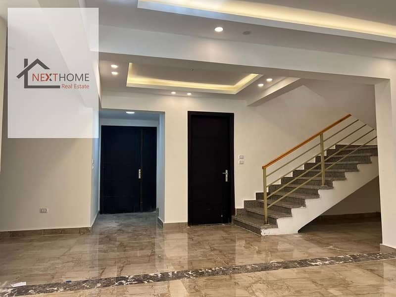 Fully finished duplex with a private garden in Corniche Heights, located next to The American University in Cairo (AUC), featuring a prime location, h - Ansicht 5