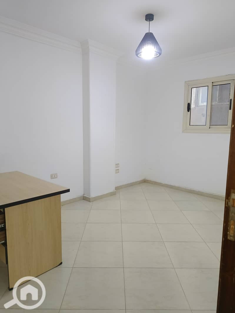 In the Pyramids Gardens, administrative or commercial - Widok 3