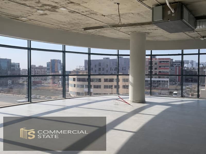 Finished Office at Eastlane 110m for Rent -New Cairo - Bild 3