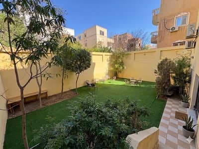 فیلا 8 غرف نوم للايجار في الشيخ زايد، الجيزة - standalone villa أربع ادوار