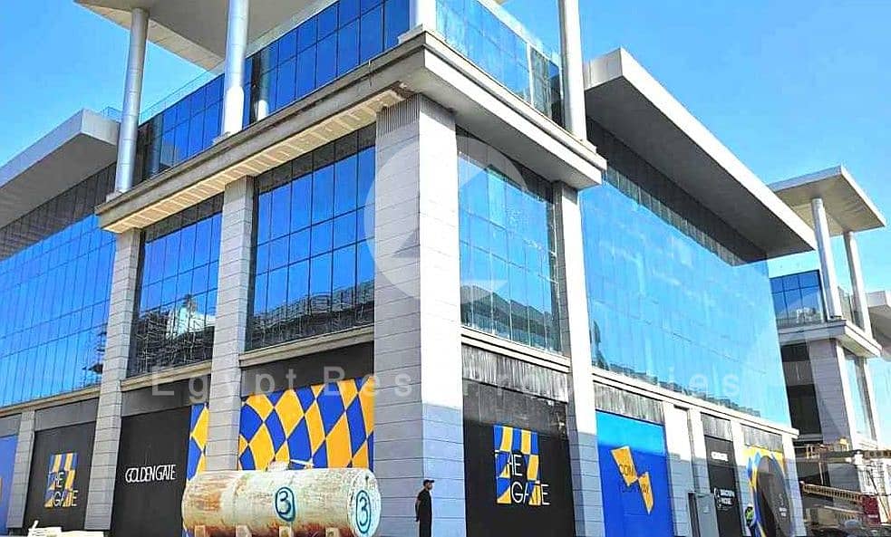 Shop 115m Directly in front of AUC for Sale in Golden Gate Mall - Ansicht 3