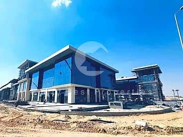 Shop 115m Directly in front of AUC for Sale in Golden Gate Mall - Ansicht 5